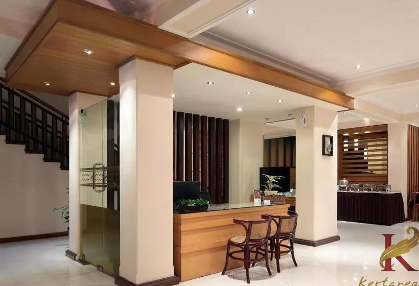 Fotos del hotel Kertanegara Premium Guest House:  5