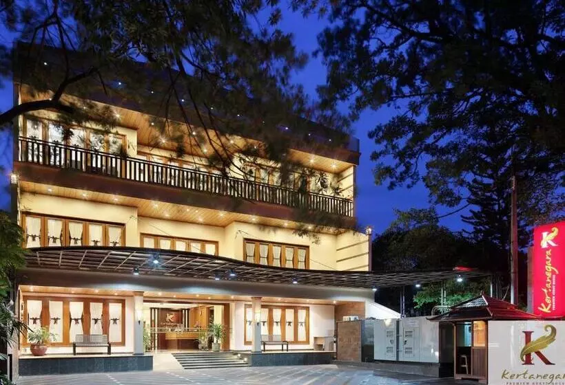 Fotos del hotel Kertanegara Premium Guest House:  8