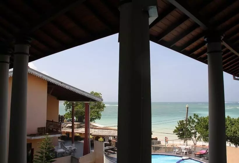 Fotos del hotel Neptune Bay Unawatuna Beach:  24
