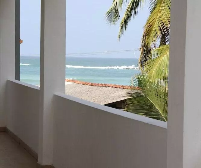 Fotos del hotel Neptune Bay Unawatuna Beach:  19