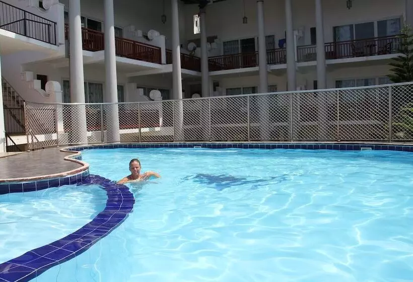 Fotos del hotel Neptune Bay Unawatuna Beach:  3