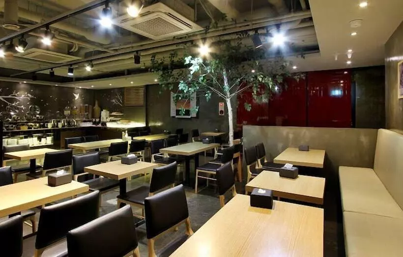 Fotos del hotel Rich Diamond:  18