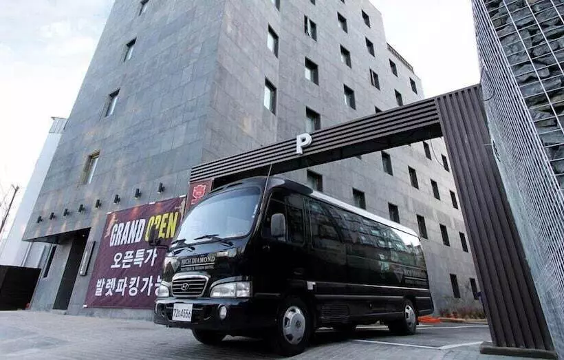 Fotos del hotel Rich Diamond:  16