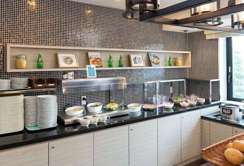 Fotos del hotel Sotetsu Fresa Inn Yokohama Sakuragicho:  6