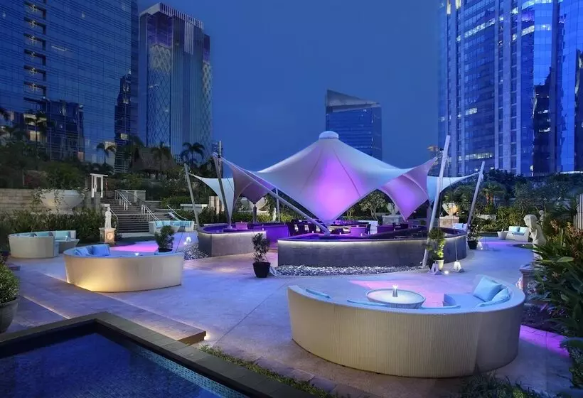 Fotos del hotel The Residences Of The Ritzcarlton Jakarta Pacific Place:  7