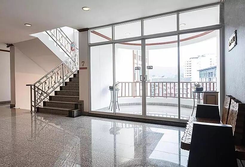 Fotos del hotel V Residence Chiangmai:  12