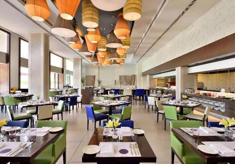 Fotos del hotel Novotel Imagicaa Khopoli:  13