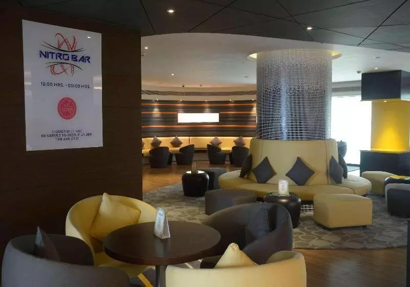 Fotos del hotel Novotel Imagicaa Khopoli:  15