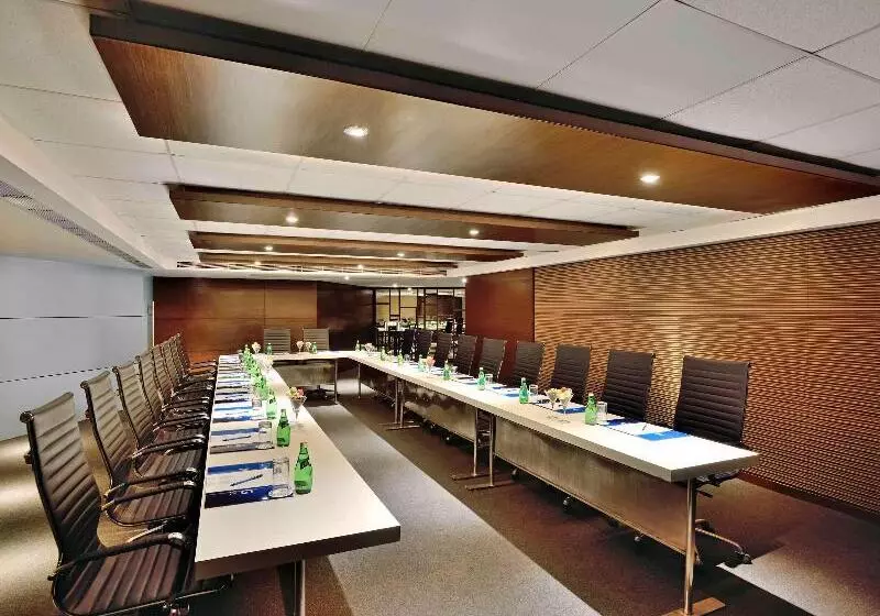 Fotos del hotel Novotel Imagicaa Khopoli:  14