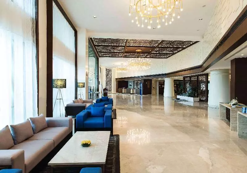 Fotos del hotel Novotel Imagicaa Khopoli:  3