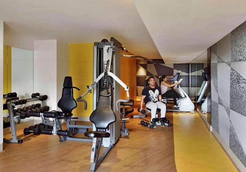 Fotos del hotel Novotel Imagicaa Khopoli:  17