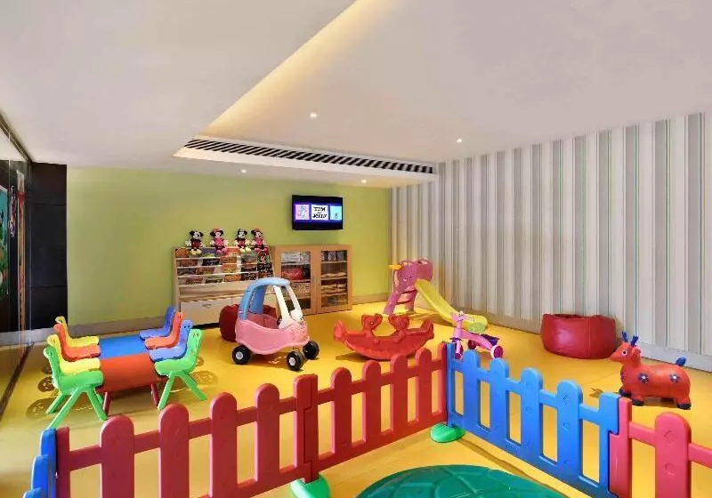 Fotos del hotel Novotel Imagicaa Khopoli:  7