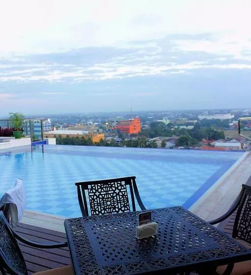 Fotos del hotel Central Park Tower Resort:  13