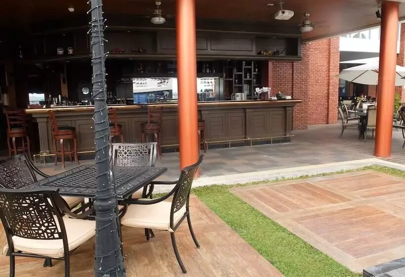 Fotos del hotel Central Park Tower Resort:  18