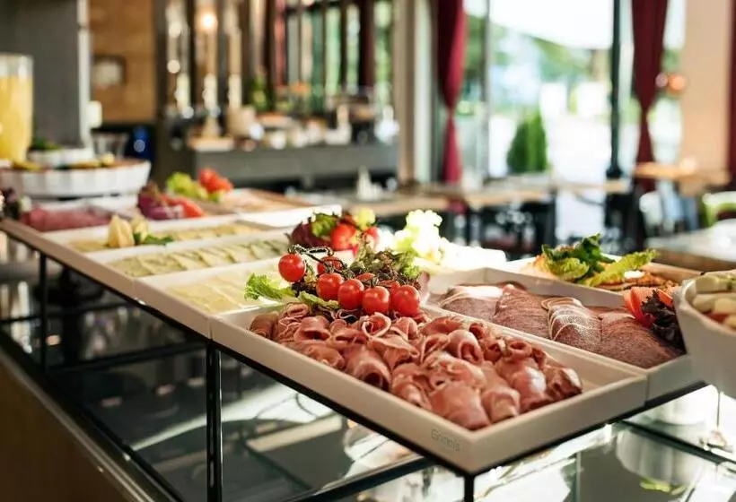 Fotos del hotel Grimm S Potsdamer Platz:  11