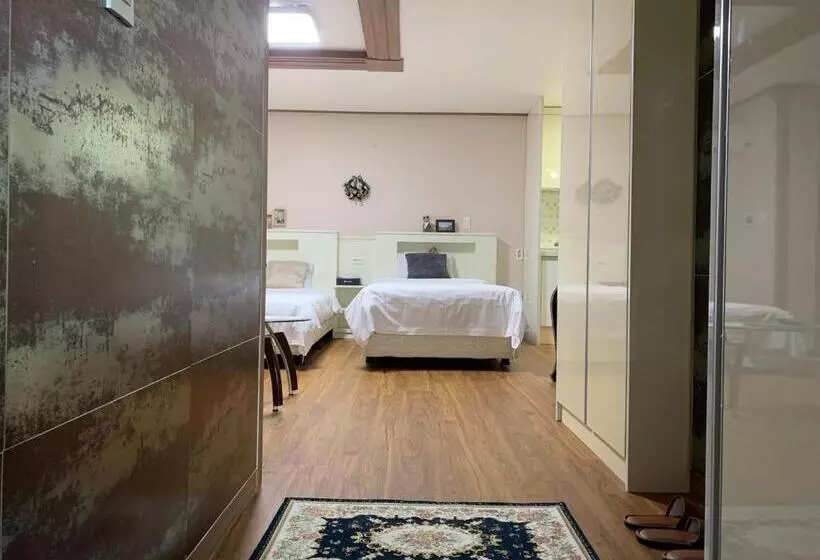 Fotos del hotel Hy Choi Hostel:  21