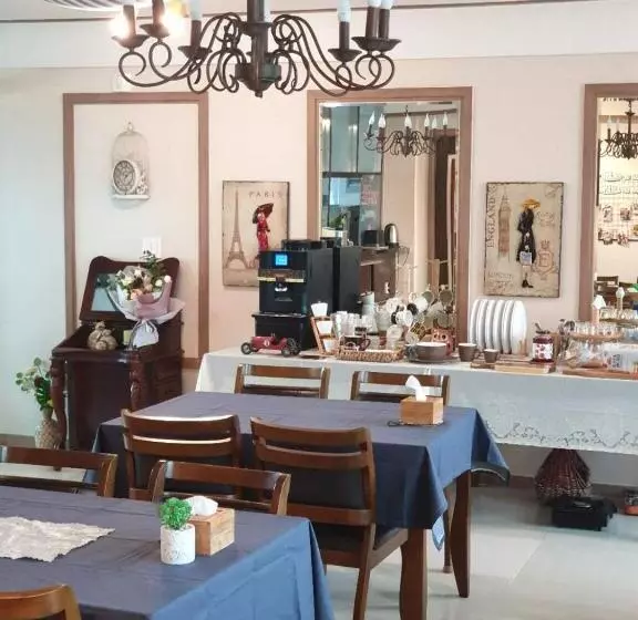 Fotos del hotel Hy Choi Hostel:  2