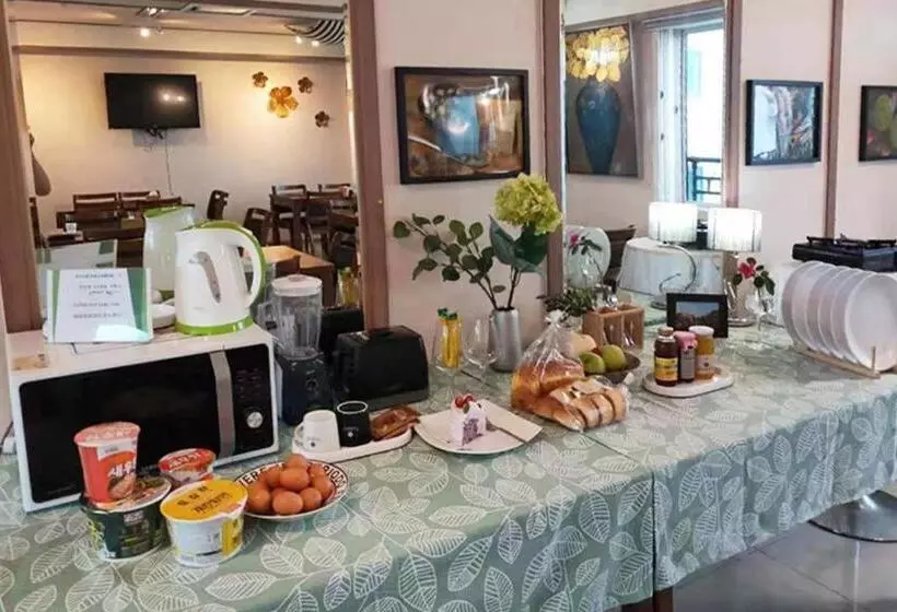 Fotos del hotel Hy Choi Hostel:  12