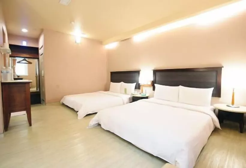 Fotos del hotel Kindness  Weiwuying:  11