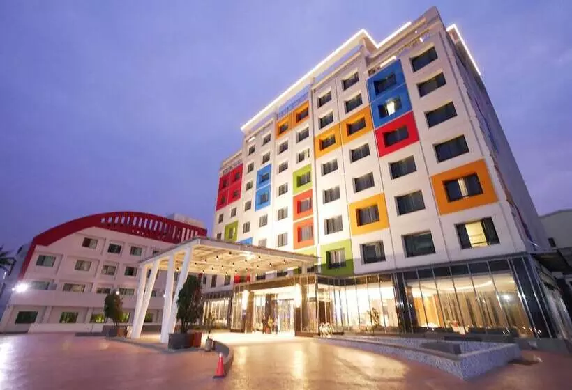 Fotos del hotel L Arc:  11