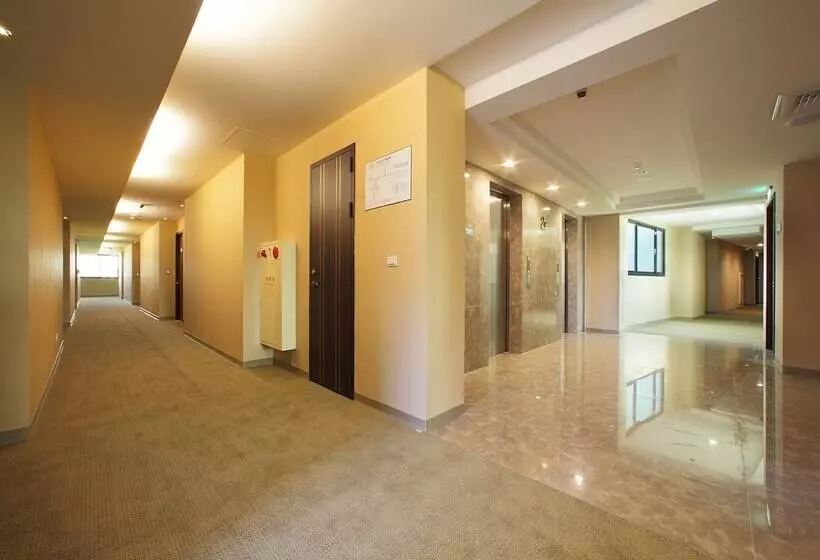 Fotos del hotel L Arc:  24