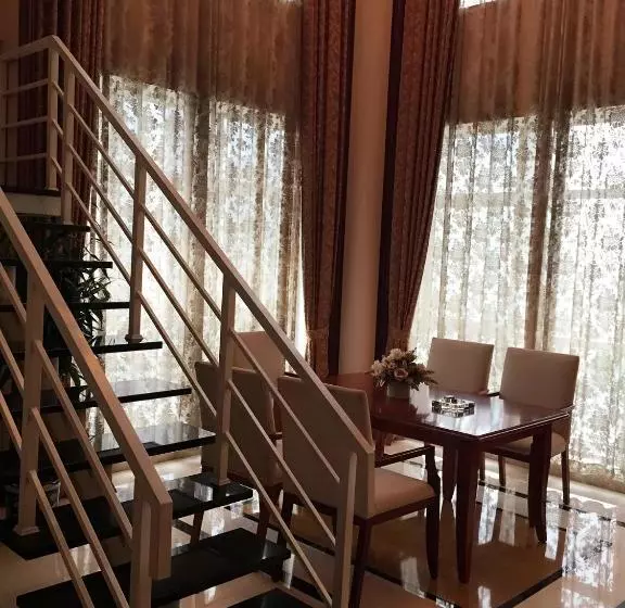 Fotos del hotel Harbour Oriental:  13