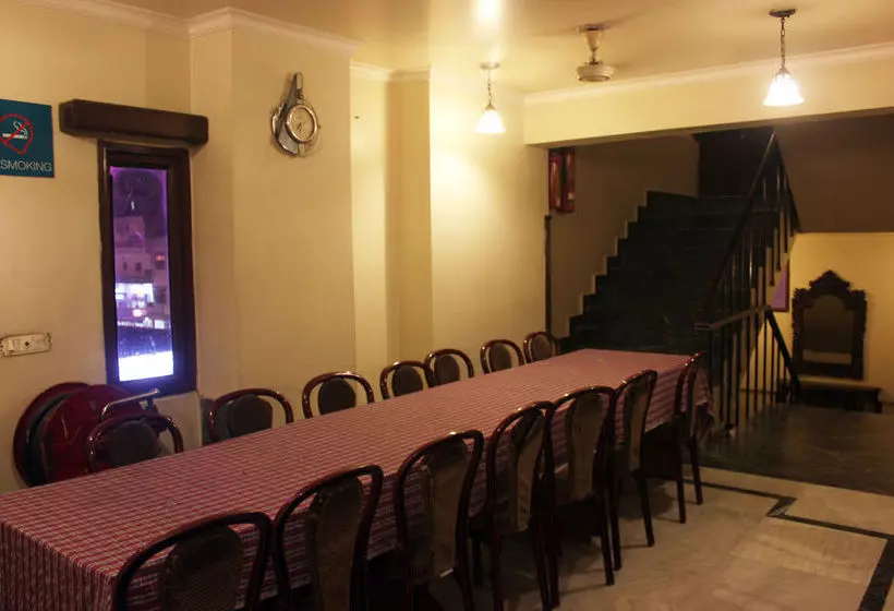 Fotos del hotel Oyo Rooms Paharganj Db Gupta Road 2:  3