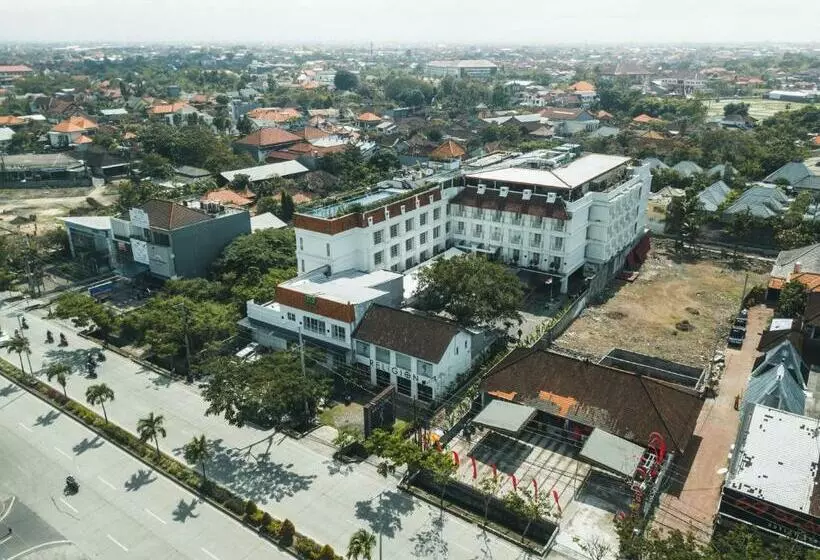 Fotos del hotel Santika Seminyak:  13