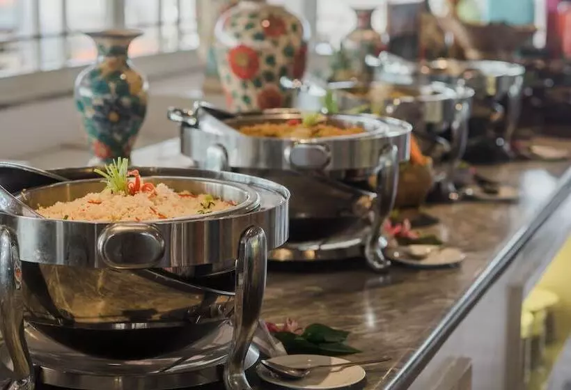 Fotos del hotel Santika Seminyak:  6