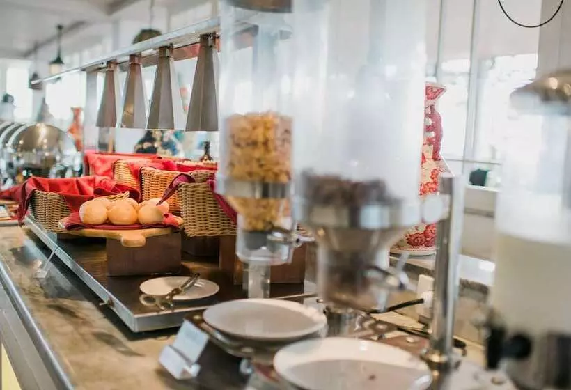 Fotos del hotel Santika Seminyak:  7