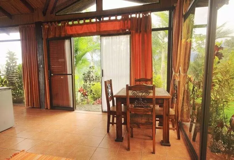 Fotos del hotel Greenlagoon Arenal Waterfall Villas:  4