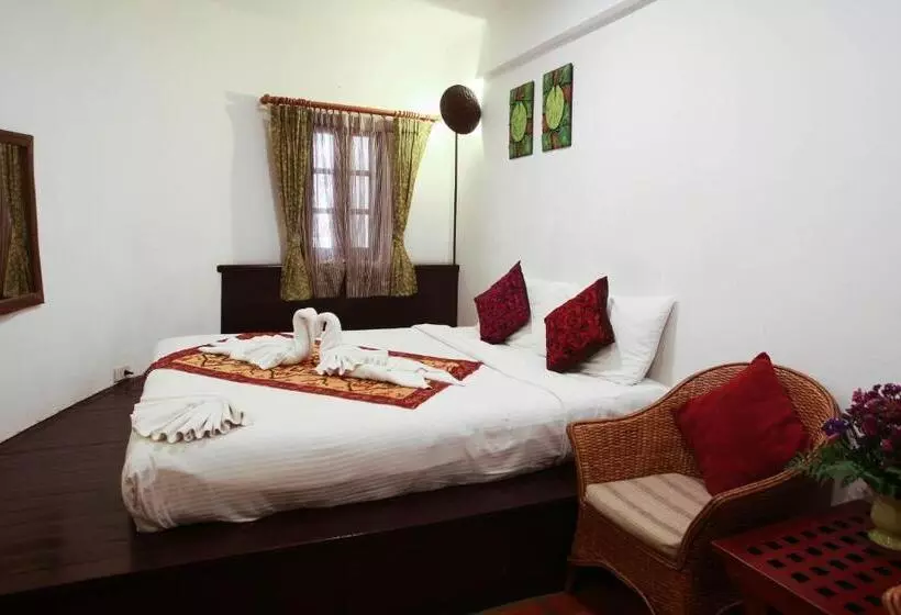 Fotos del hotel The Travellers Arms:  11