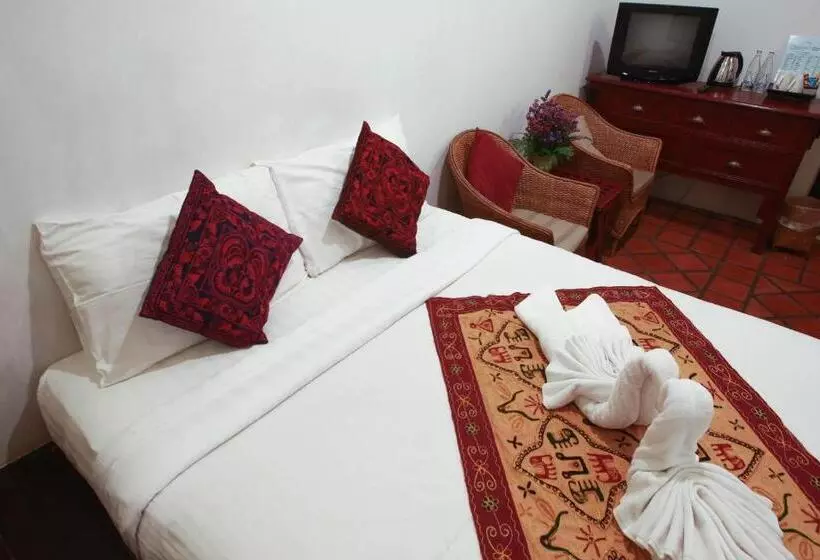 Fotos del hotel The Travellers Arms:  8