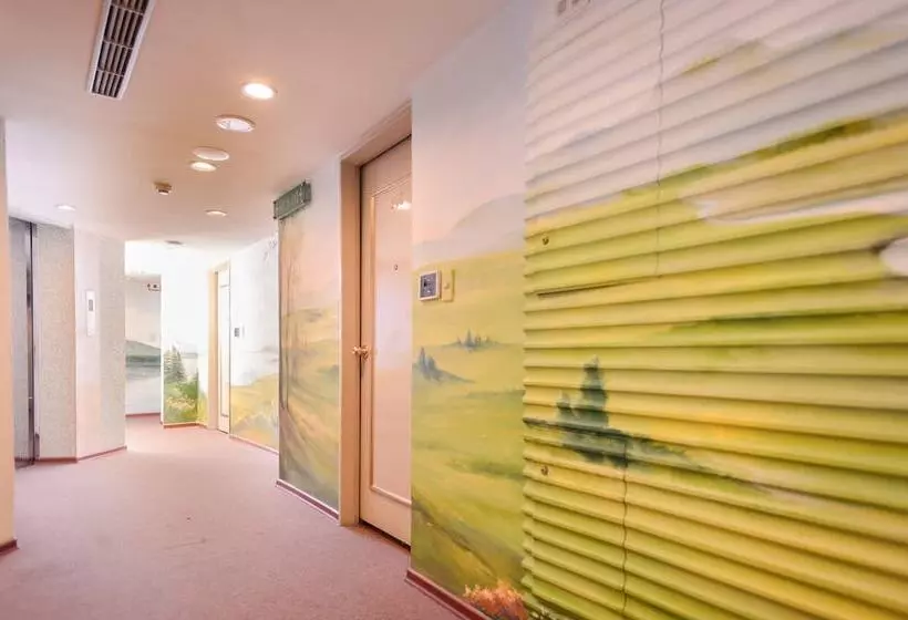 Fotos del hotel Waugh Den Business:  5