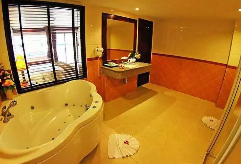 Fotos del hotel Bauman Grand:  8