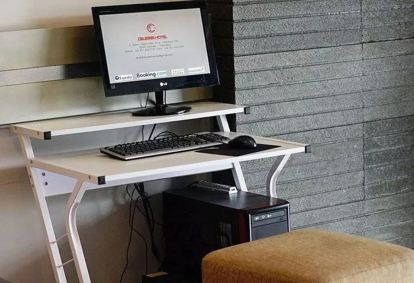 Fotos del hotel Celebes:  3