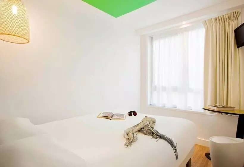 Fotos del hotel Ibis Styles Paris Buttes Chaumont:  8