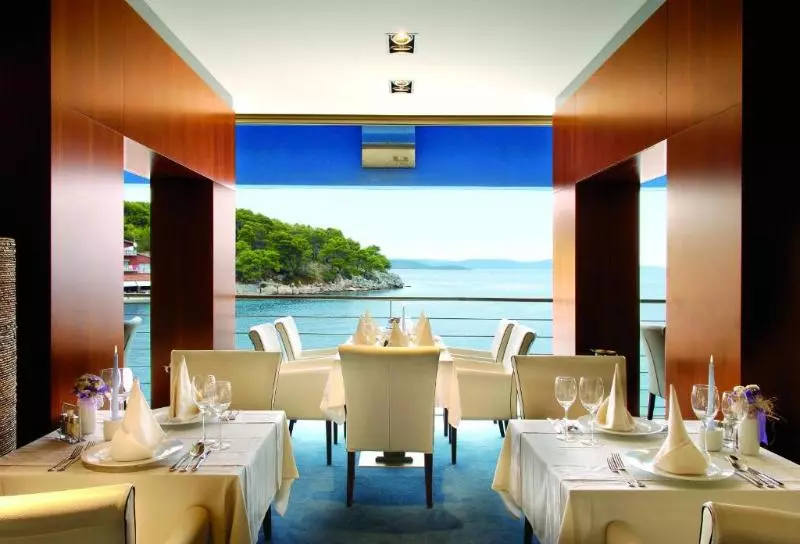 Fotos del hotel Maxim:  7