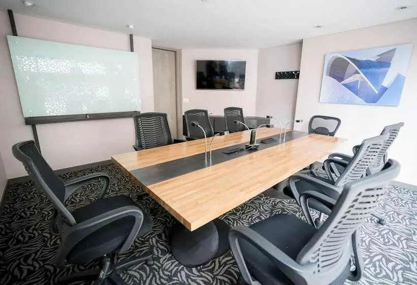 Fotos del hotel Cityflats:  5