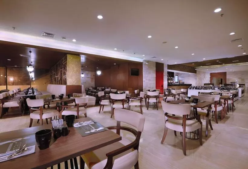 Fotos del hotel The Alana Hotel & Conference Center Malioboro Yogyakarta By Aston:  19