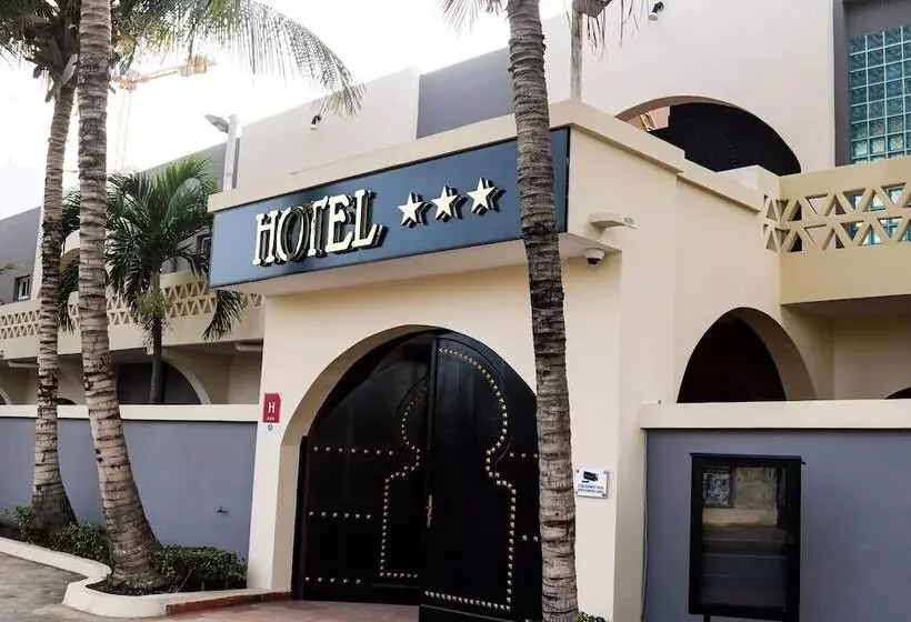 Fotos del hotel Airport Hotel Casino Du Cap-vert:  1