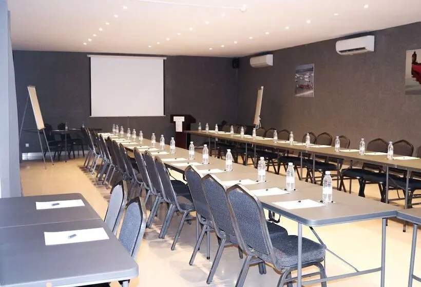 Fotos del hotel Airport Hotel Casino Du Cap-vert:  4