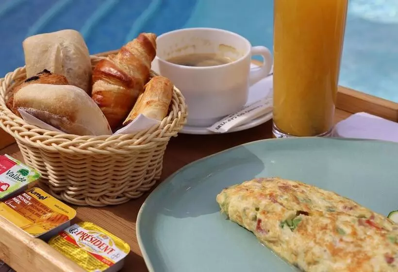 Fotos del hotel Airport Hotel Casino Du Cap-vert:  2