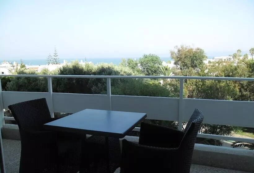 Fotos del hotel Hôtel Lyla Confort:  15