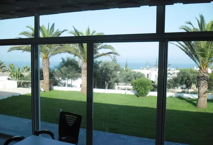 Fotos del hotel Hôtel Lyla Confort:  16