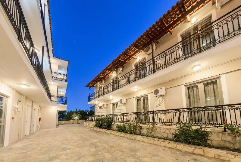 Fotos del hotel Maria Studios & Apartments:  4