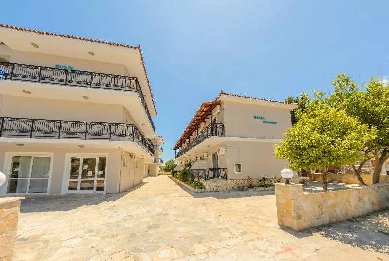 Fotos del hotel Maria Studios & Apartments:  5