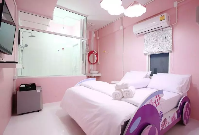 Fotos del hotel Me Room:  9