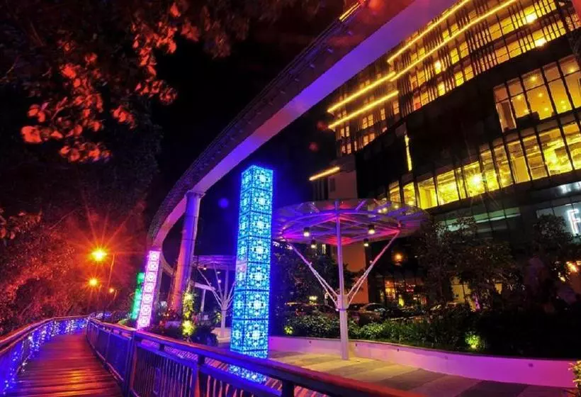 Fotos del hotel 7 Days Premium:  12