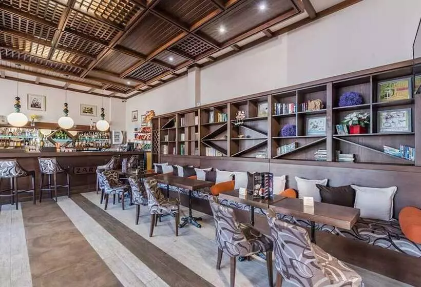 Fotos del hotel Zara:  5